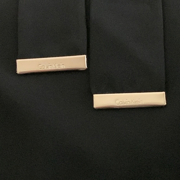 CALVIN Klein Faux Wrap Skirt, Size 4, Black. - Picture 7 of 7